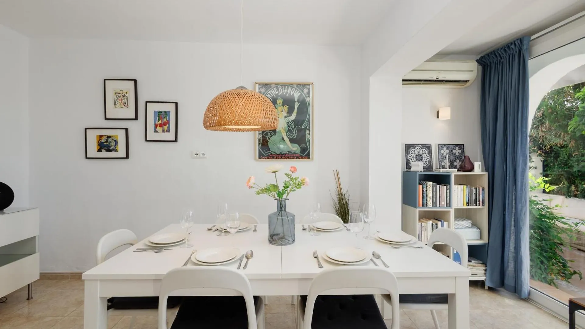 Cozy Holiday Home At The Beach In Costabella, Marbella