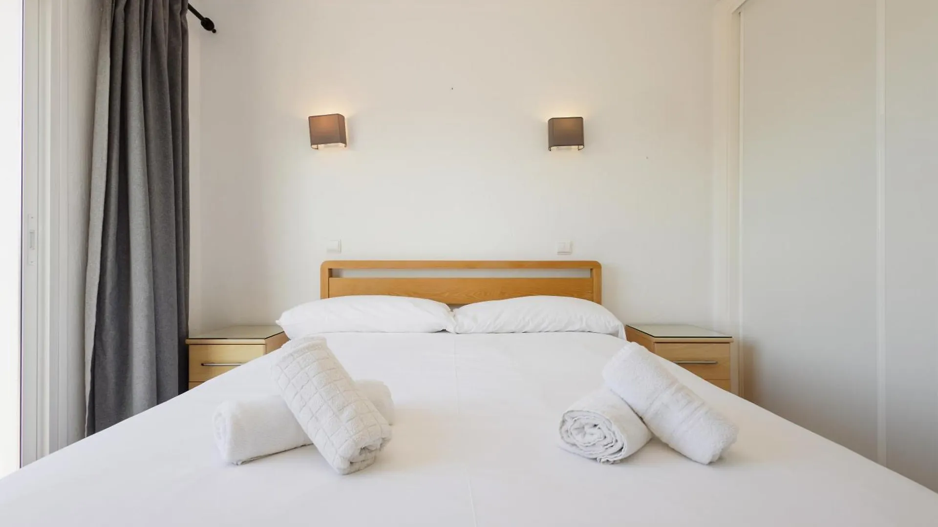 Cozy Holiday Home At The Beach In Costabella, Marbella
